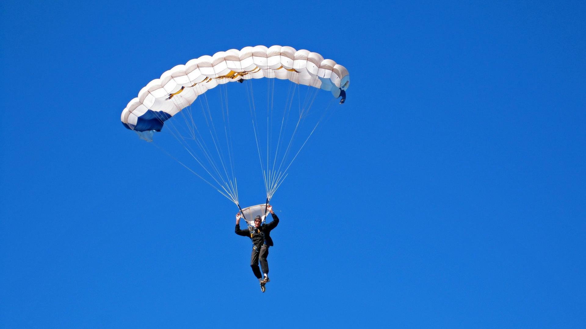 《英雄联盟》全球预选火热开启,谁能一战成名?