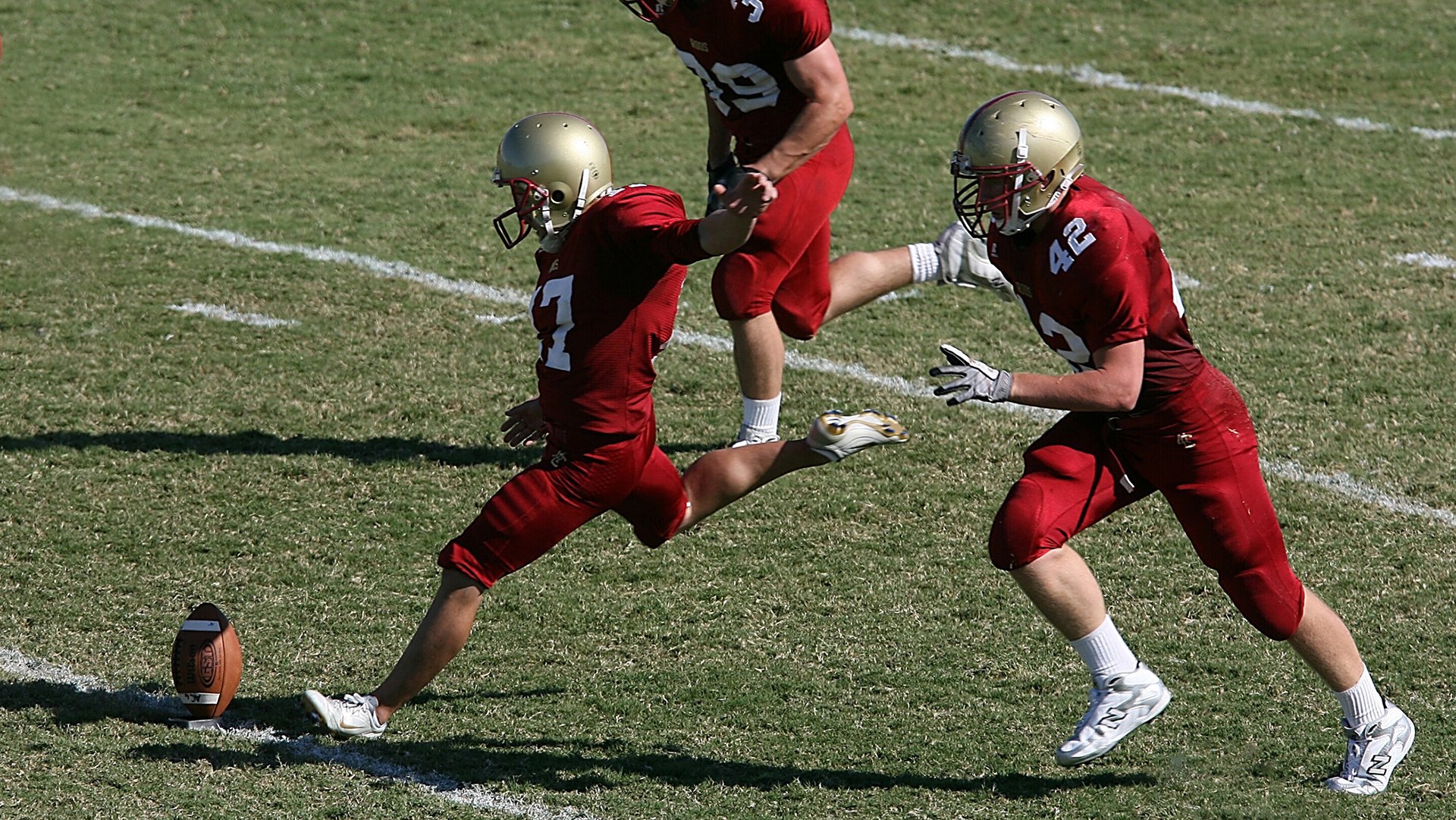 《英雄联盟》全球预选火热开启,谁能一战成名?